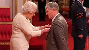 Pat Rice & The Queen (1)