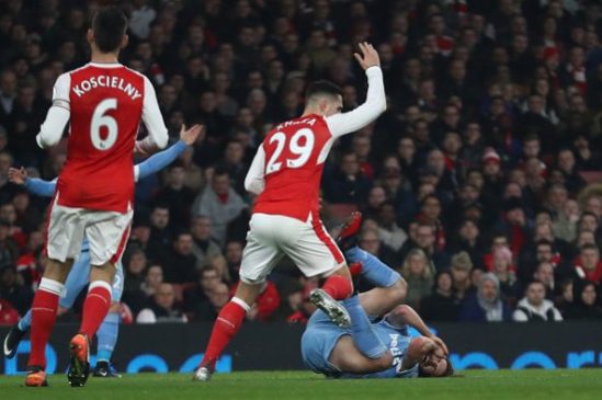 granit-xhaka-stoke-e1481392582938